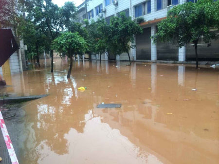 西南地区遭强降雨袭击 渝川黔滇4省份18死22失踪